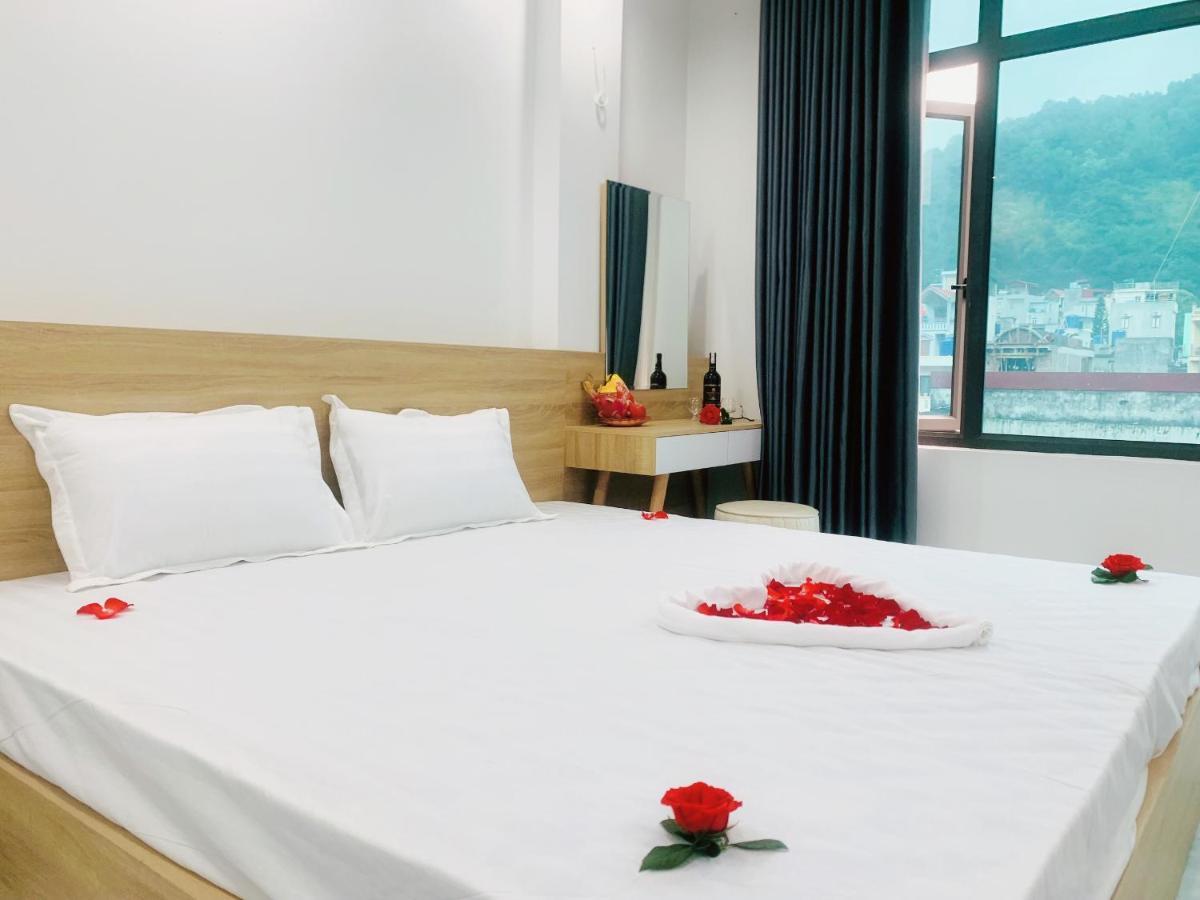 Hung Thao Homestay Dong Khe Sau Esterno foto