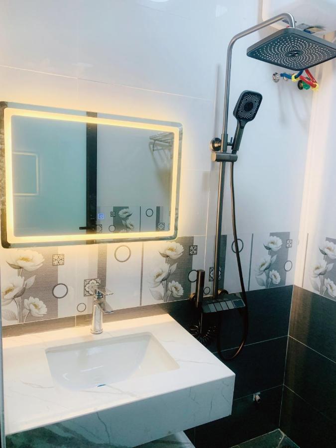 Hung Thao Homestay Dong Khe Sau Esterno foto