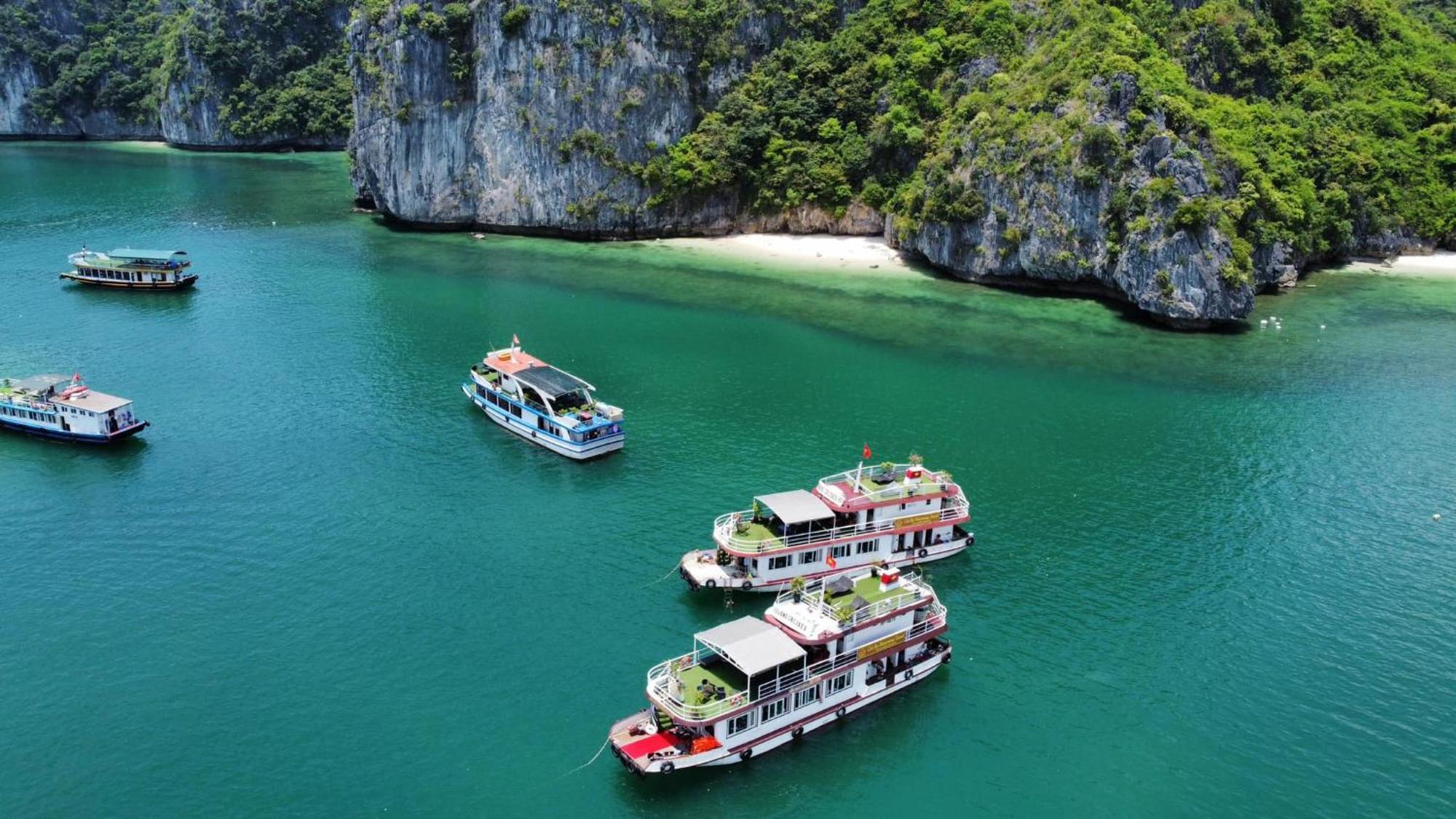 Hung Thao Homestay Dong Khe Sau Esterno foto
