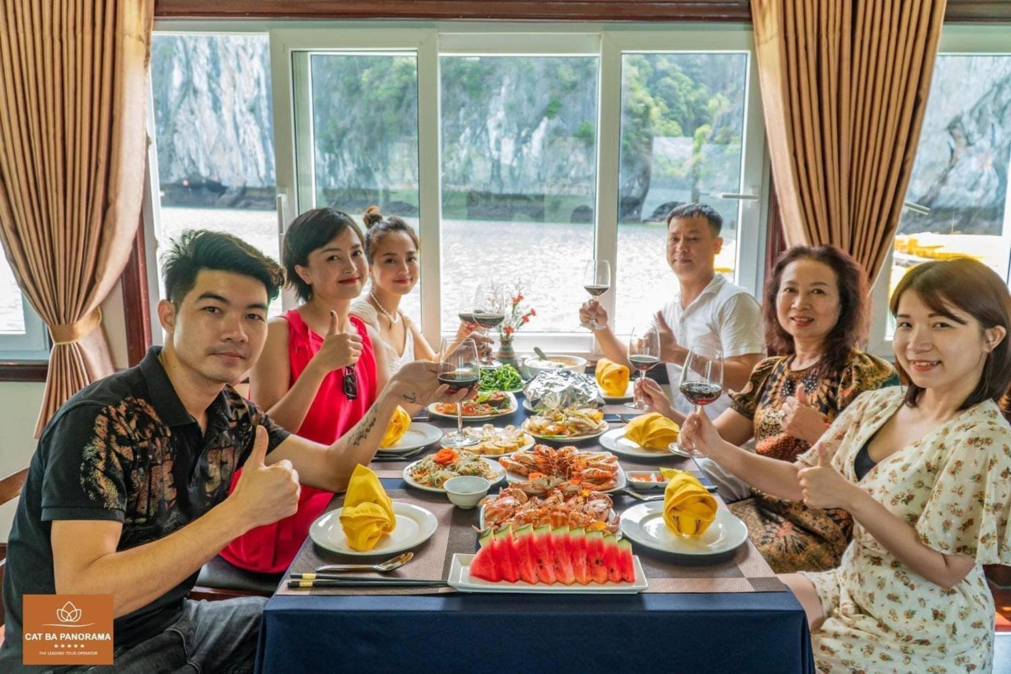 Hung Thao Homestay Dong Khe Sau Esterno foto
